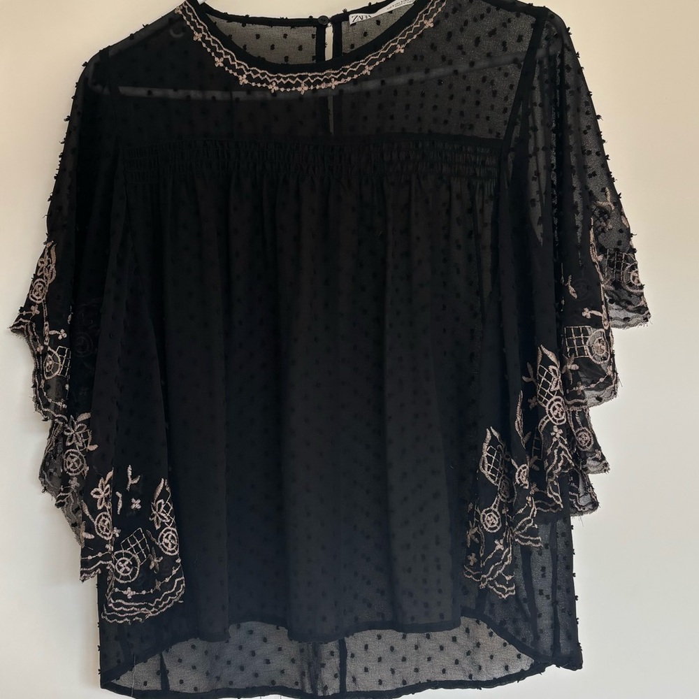 Zara Black Ruffled 3/4 Sleeve Blouse